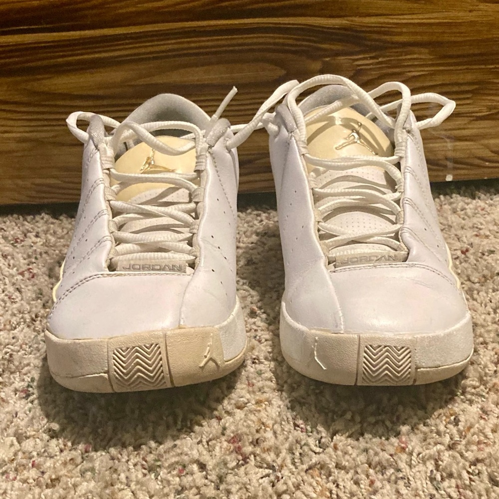 JORDAN TE 2 ADVANCE SNEAKERS